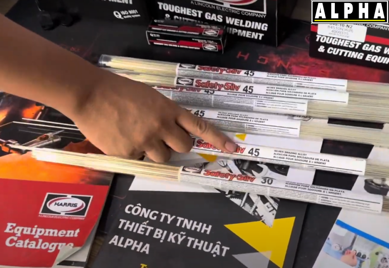 Que Hàn Bạc HARRIS 45