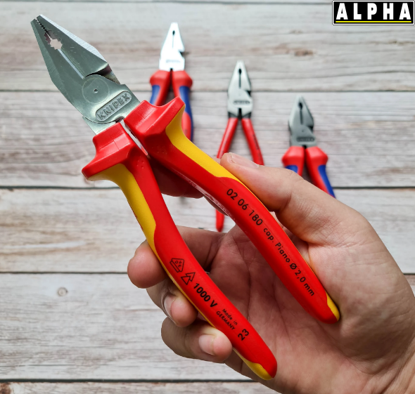 Kìm Đa Năng KNIPEX 0206180