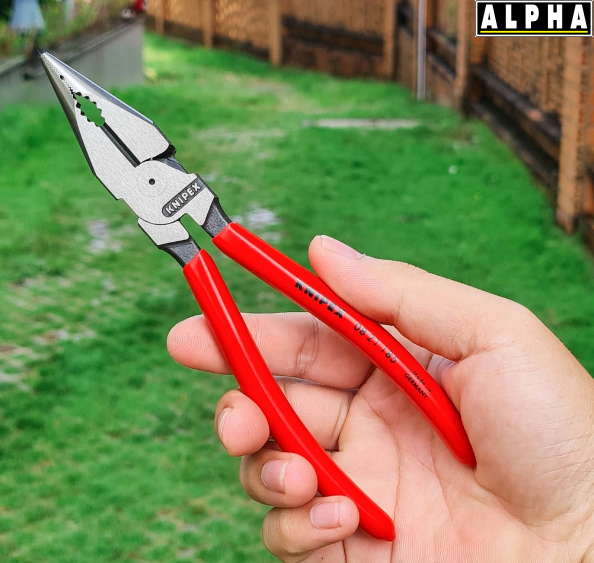 Kìm Đa Năng Mũi Thon KNIPEX 0821185