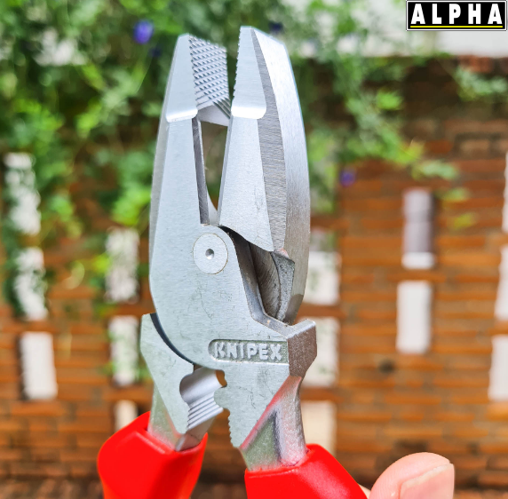 Kìm Đa Năng KNIPEX 0915240