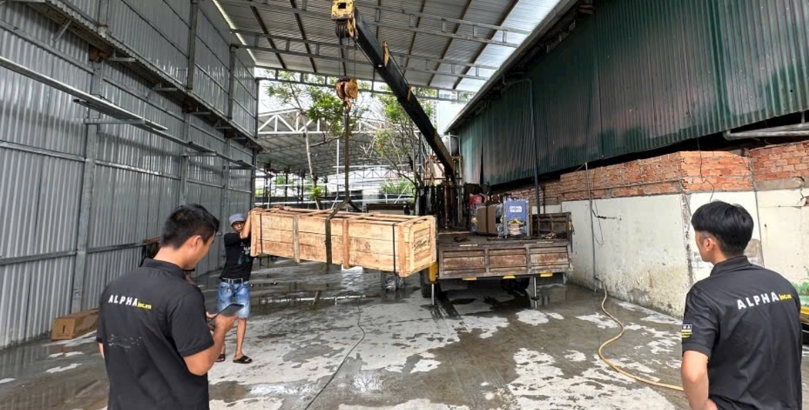 DỊCH VỤ DI DỜI VÀ THÁO LẮP CẦU NÂNG 2 TRỤ RỬA XE