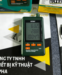 Máy Ghi Dữ Liệu Nhiệt Độ Và Độ Ẩm EXTECH SD700